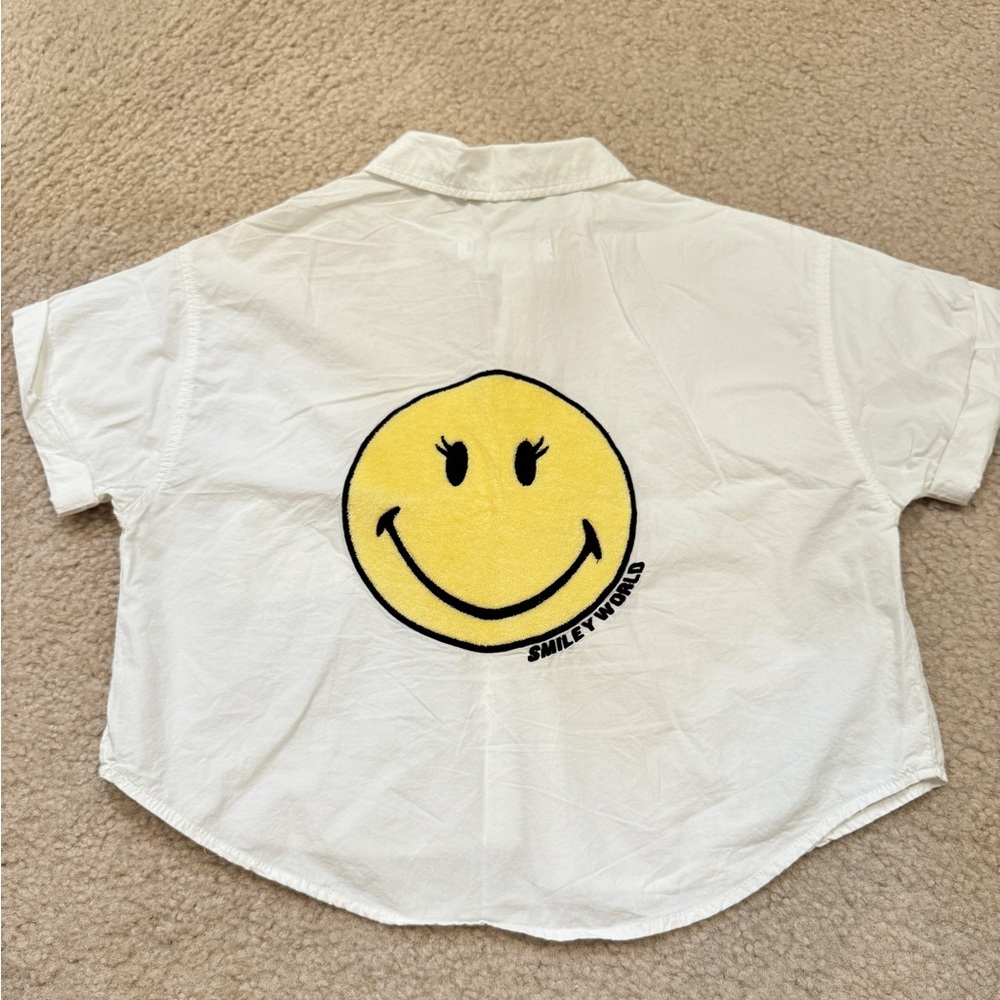 😀 ZARA Smiley World cropped button up shirt size 8